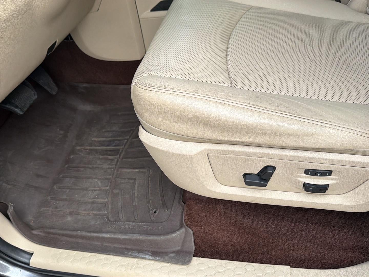 2017 RAM 1500 LARAMIE 4X2 CREW CAB 5'7