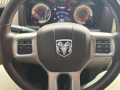 2017 RAM 1500 LARAMIE 4X2 CREW CAB 5'7