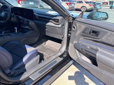 2025 Ford Mustang Dark Horse