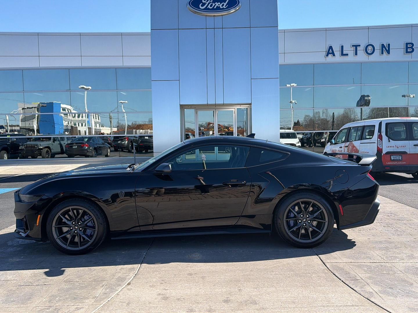 2025 Ford Mustang Dark Horse