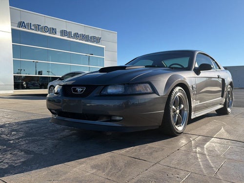 2004 Ford MUSTANG Base