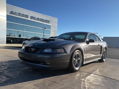 2004 Ford MUSTANG Base