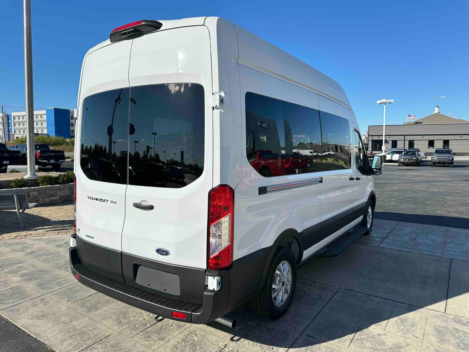 2025 Ford Transit 350 XL