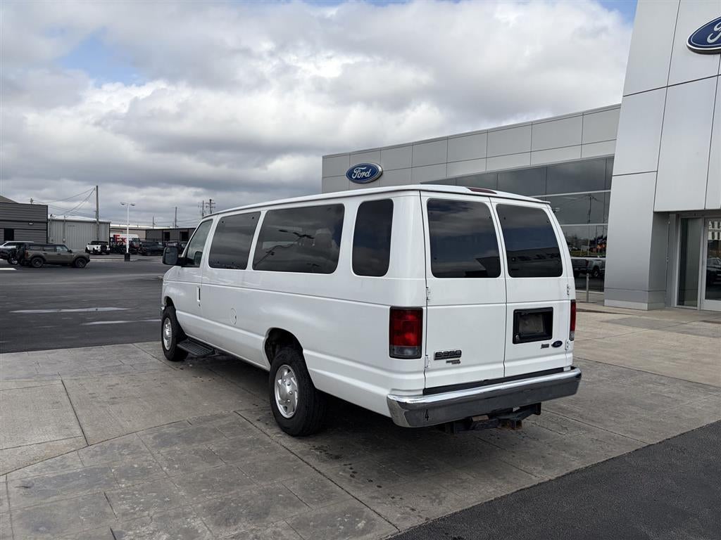 2012 Ford E-Series E-350 SD XLT