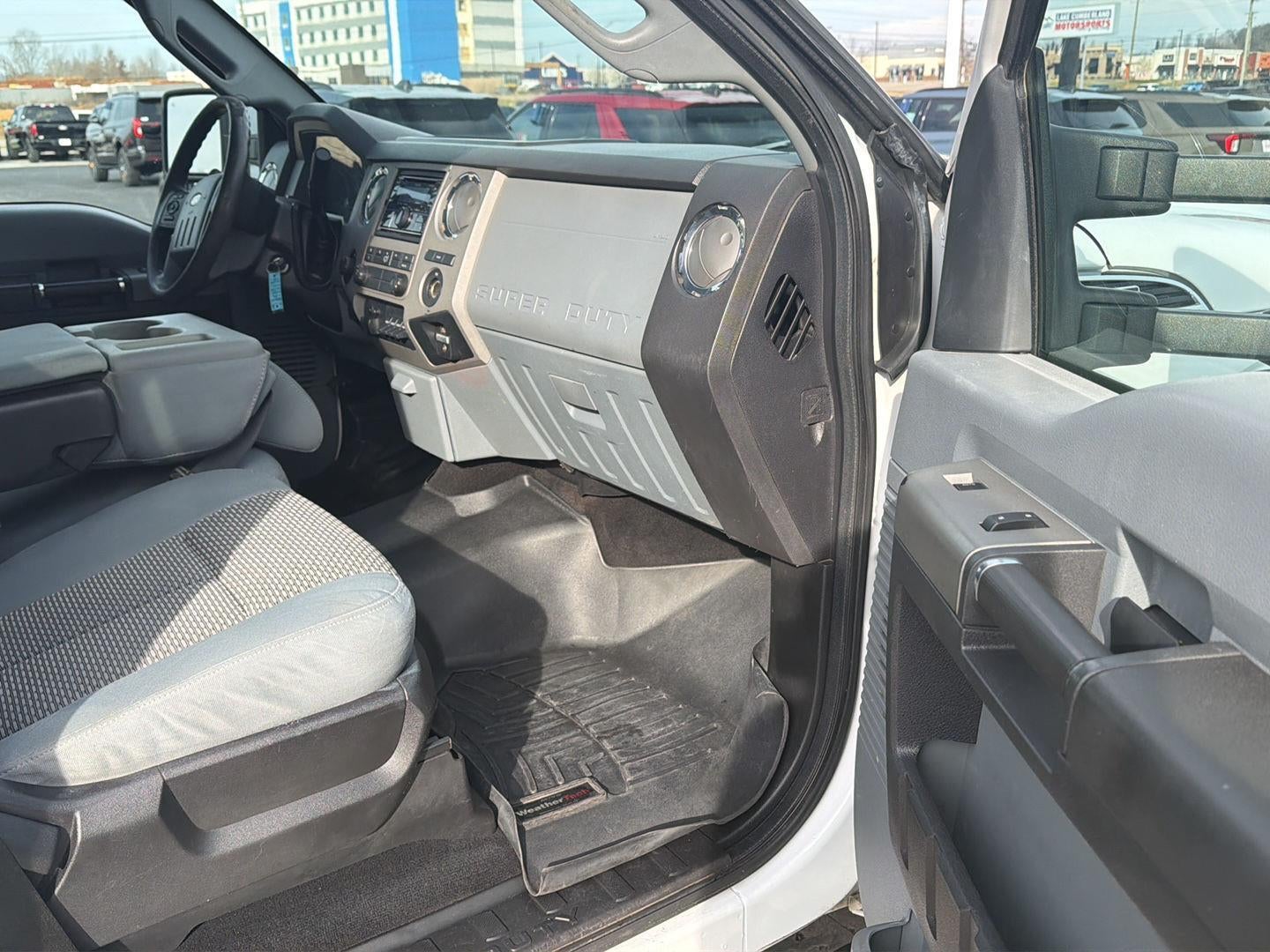 2016 Ford Super Duty F-350 DRW XLT