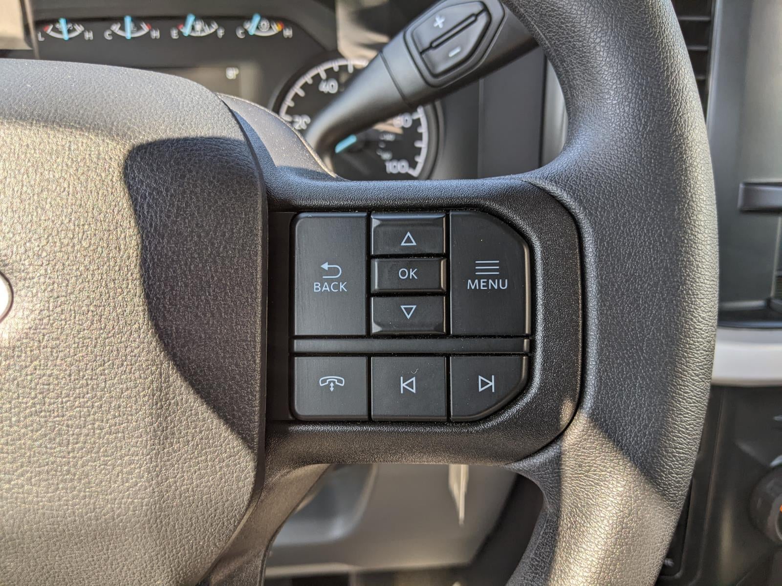 2026 Ford Super Duty F-350 DRW XL