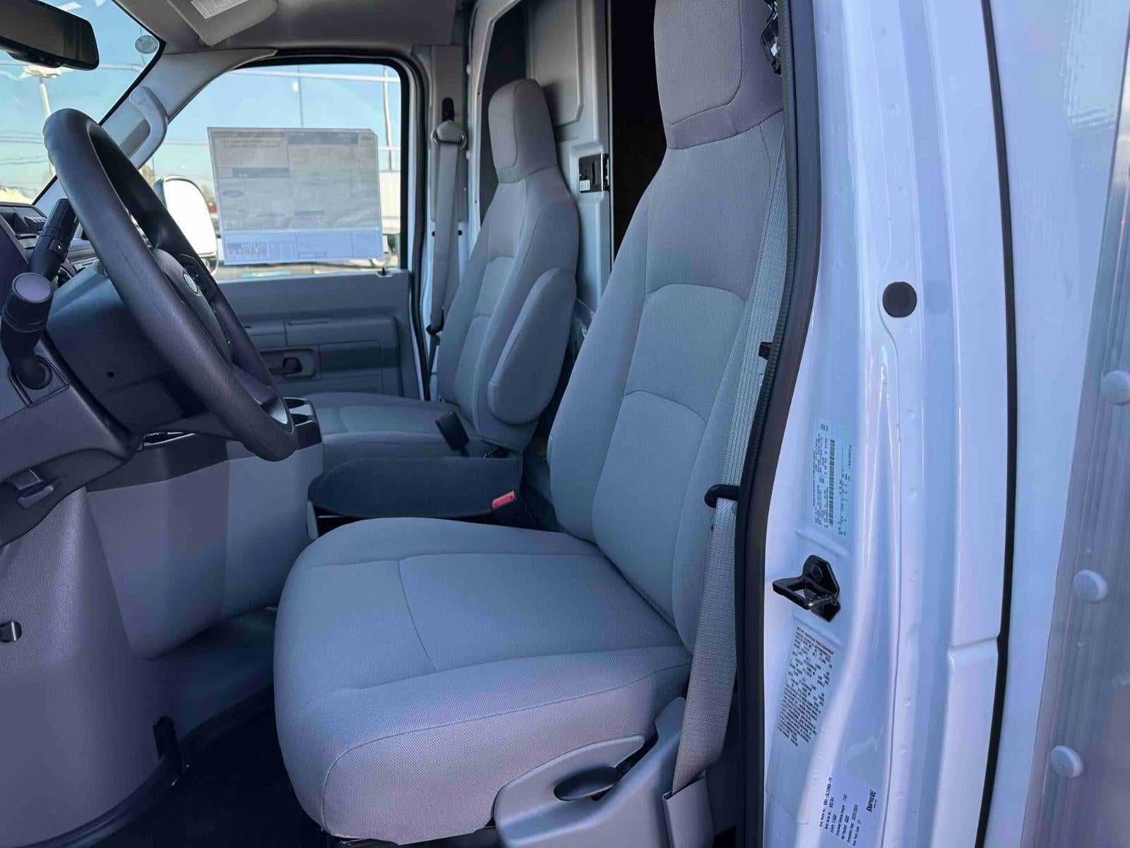 2025 Ford E-Series Cutaway DRW 12' BOX VAN