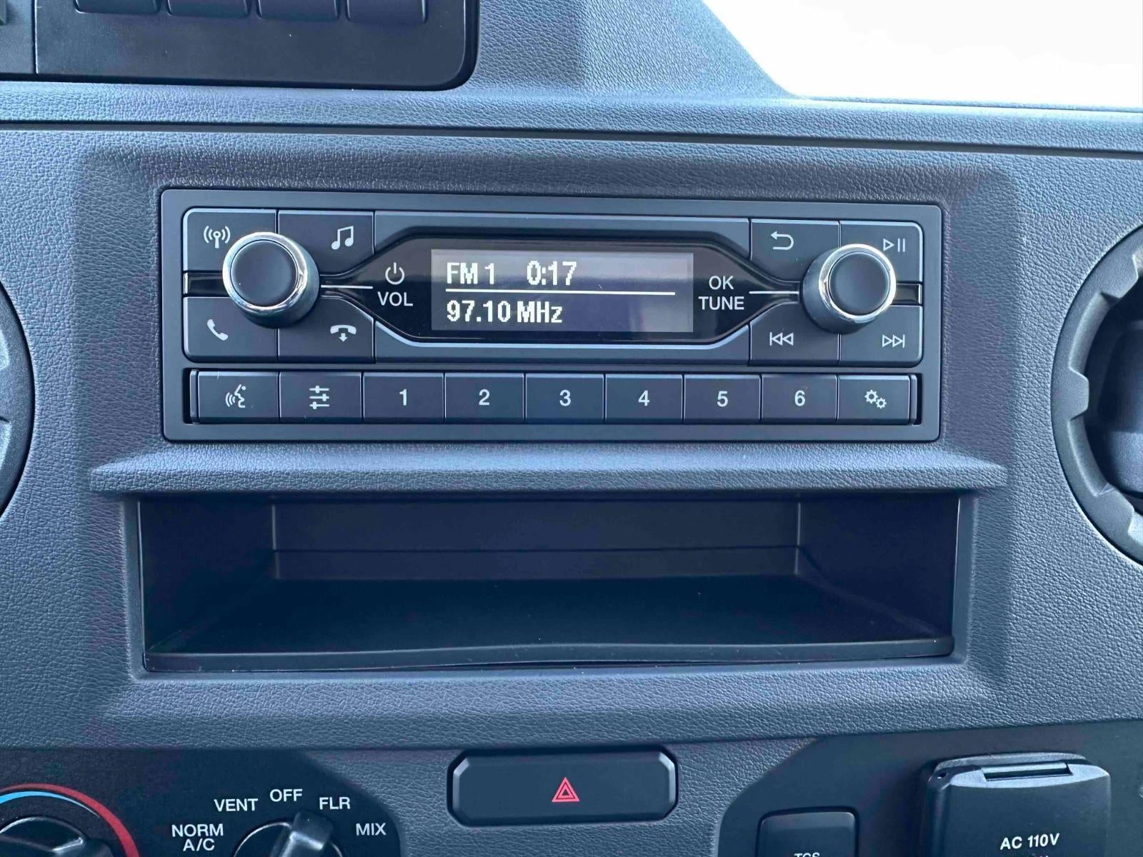 2025 Ford E-Series Cutaway DRW 12' BOX VAN