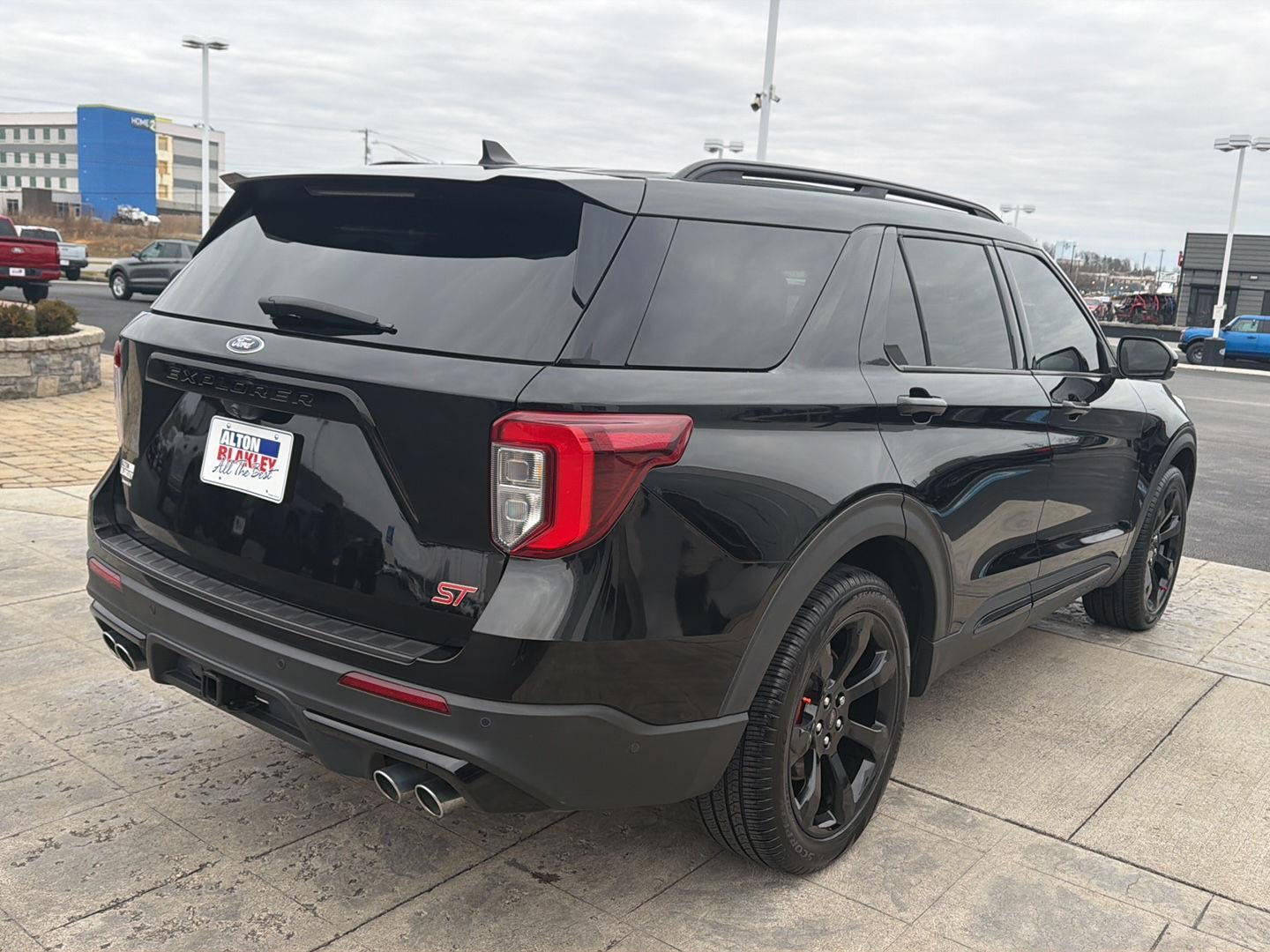 2021 Ford Explorer ST