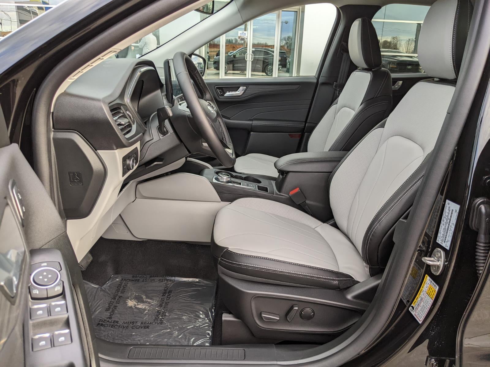 2026 Ford Escape Platinum