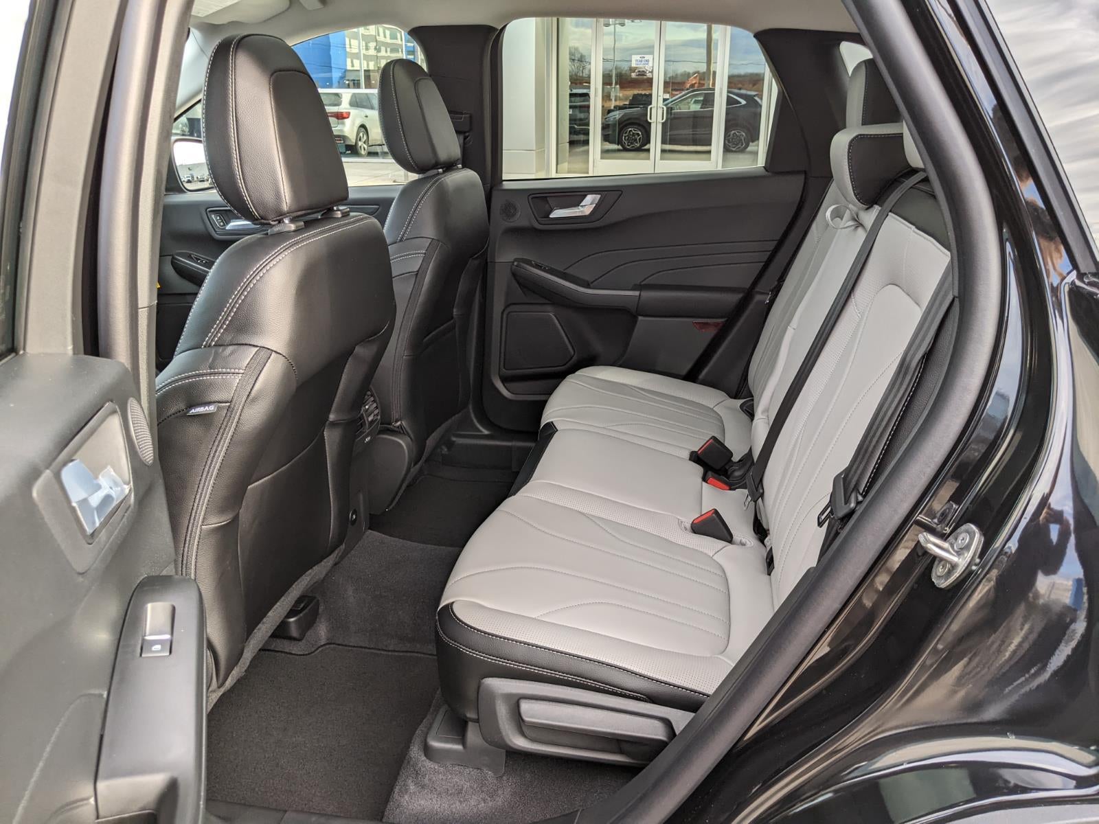 2026 Ford Escape Platinum