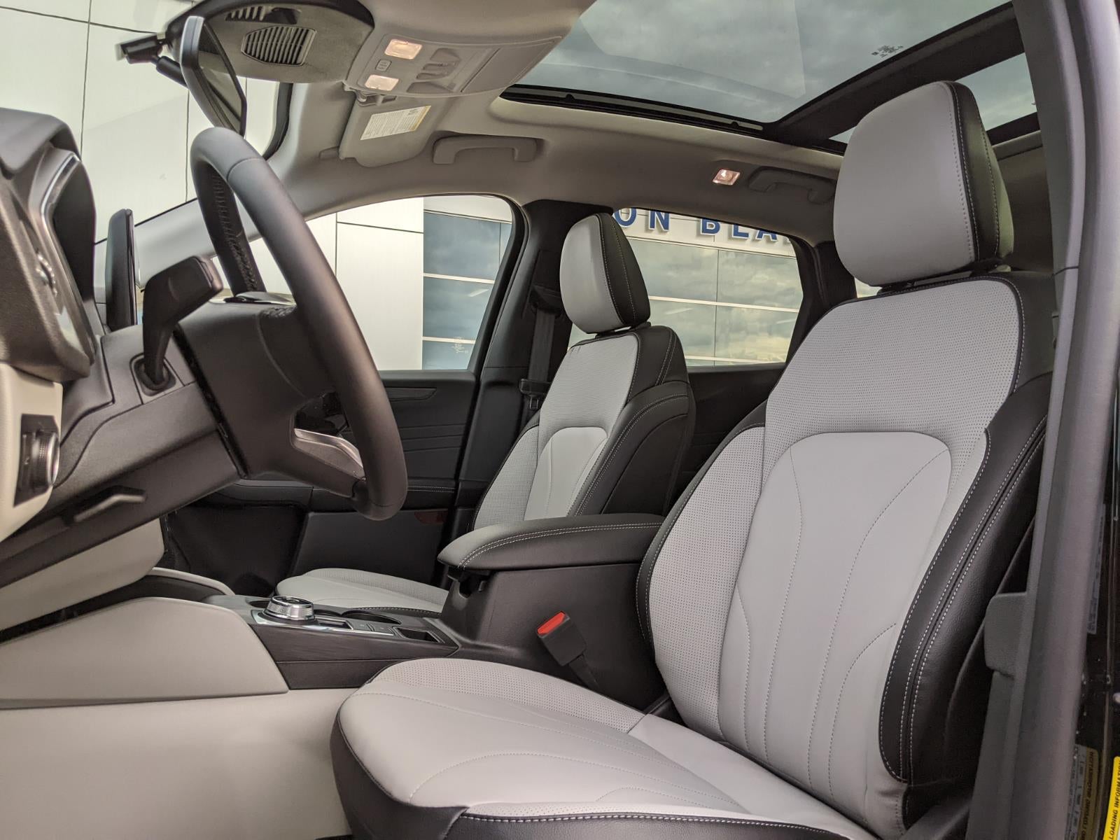 2026 Ford Escape Platinum