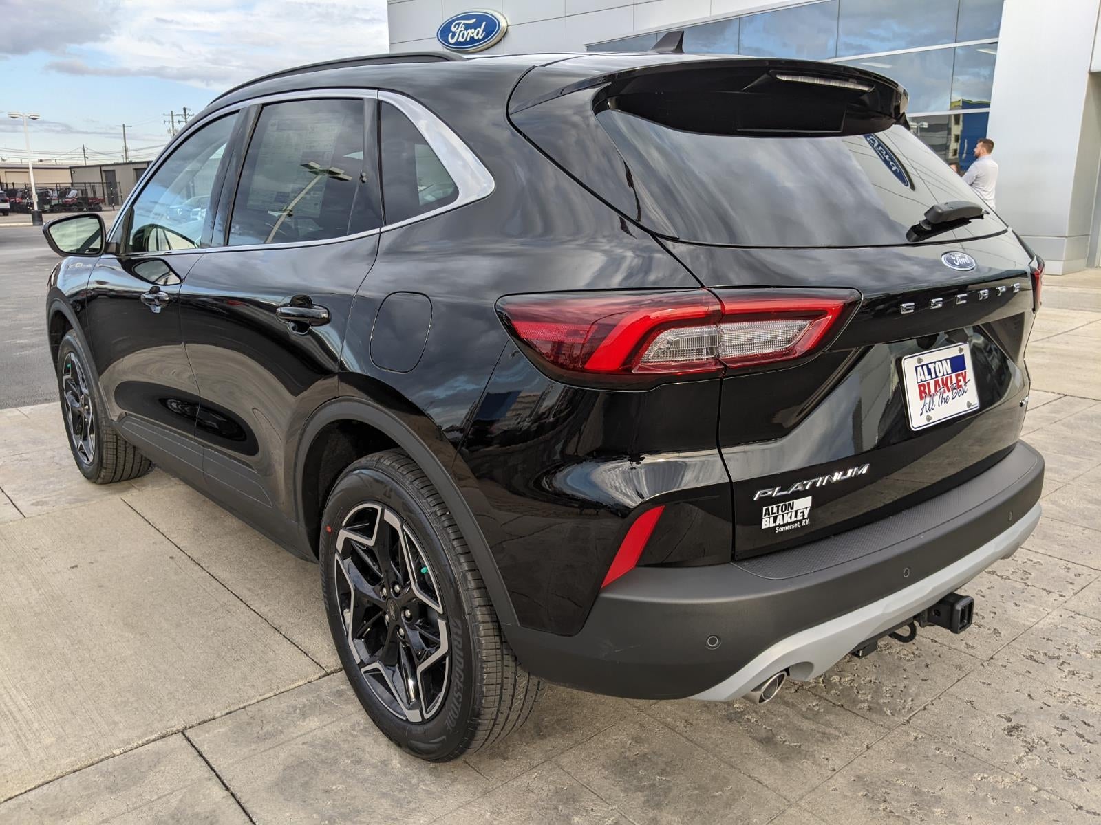 2026 Ford Escape Platinum