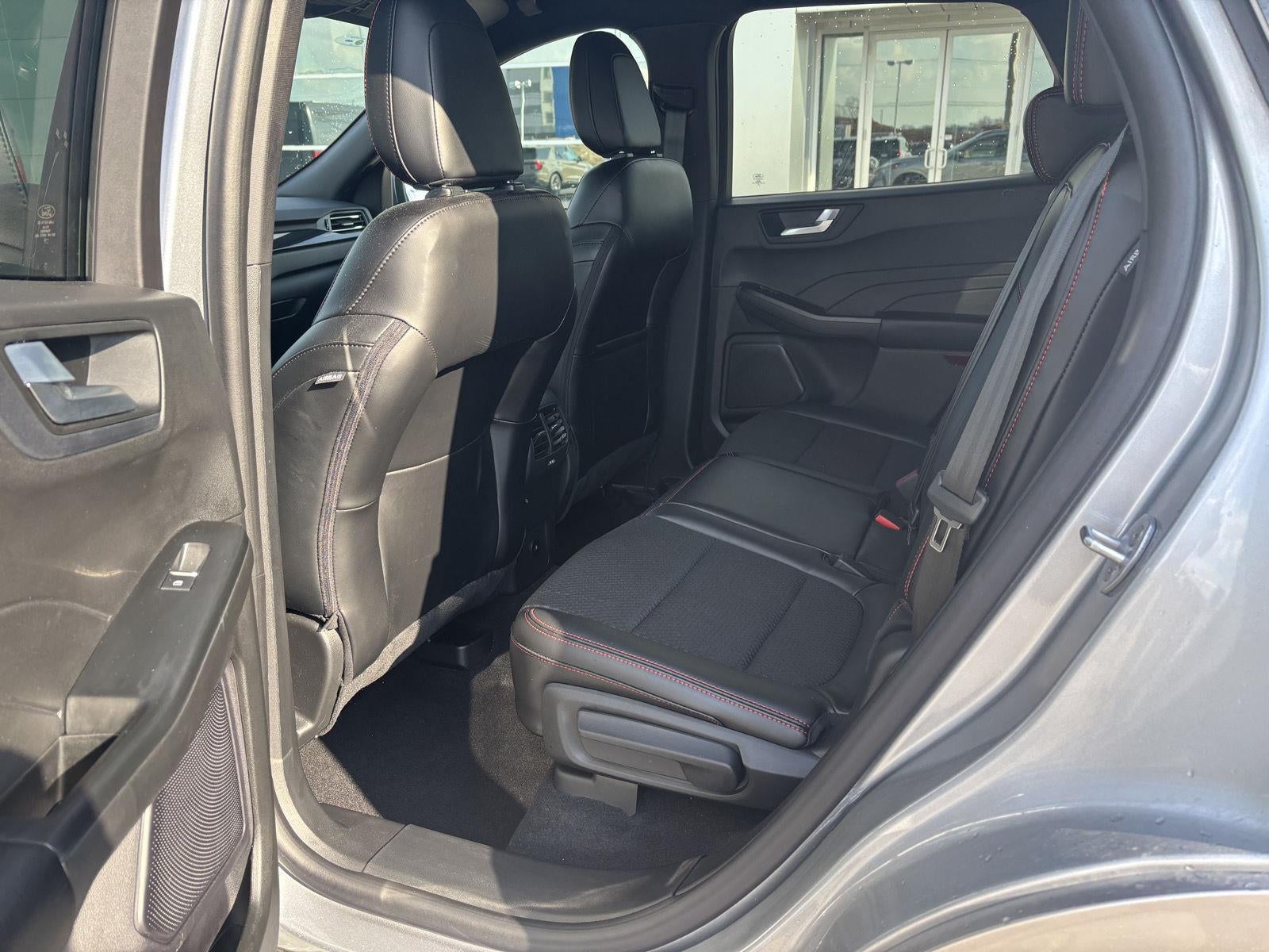 2023 Ford Escape ST-Line Select