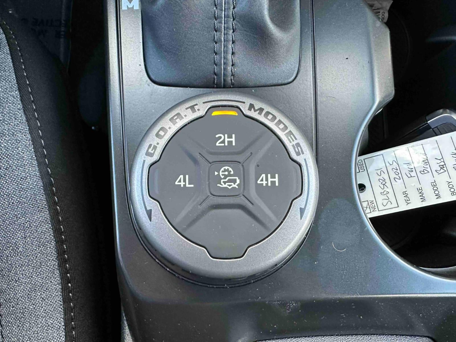 2025 Ford Bronco Base