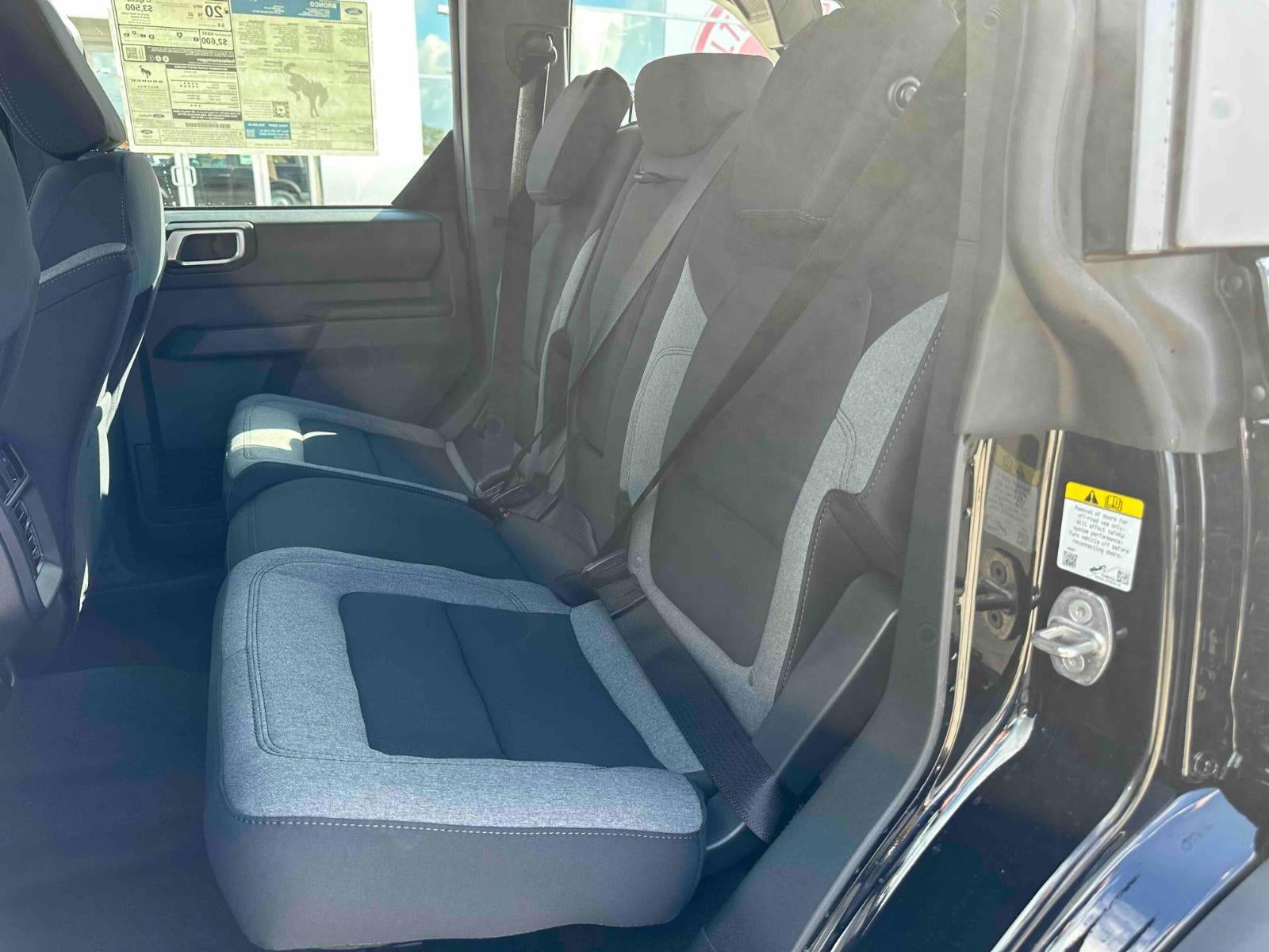 2025 Ford Bronco Base