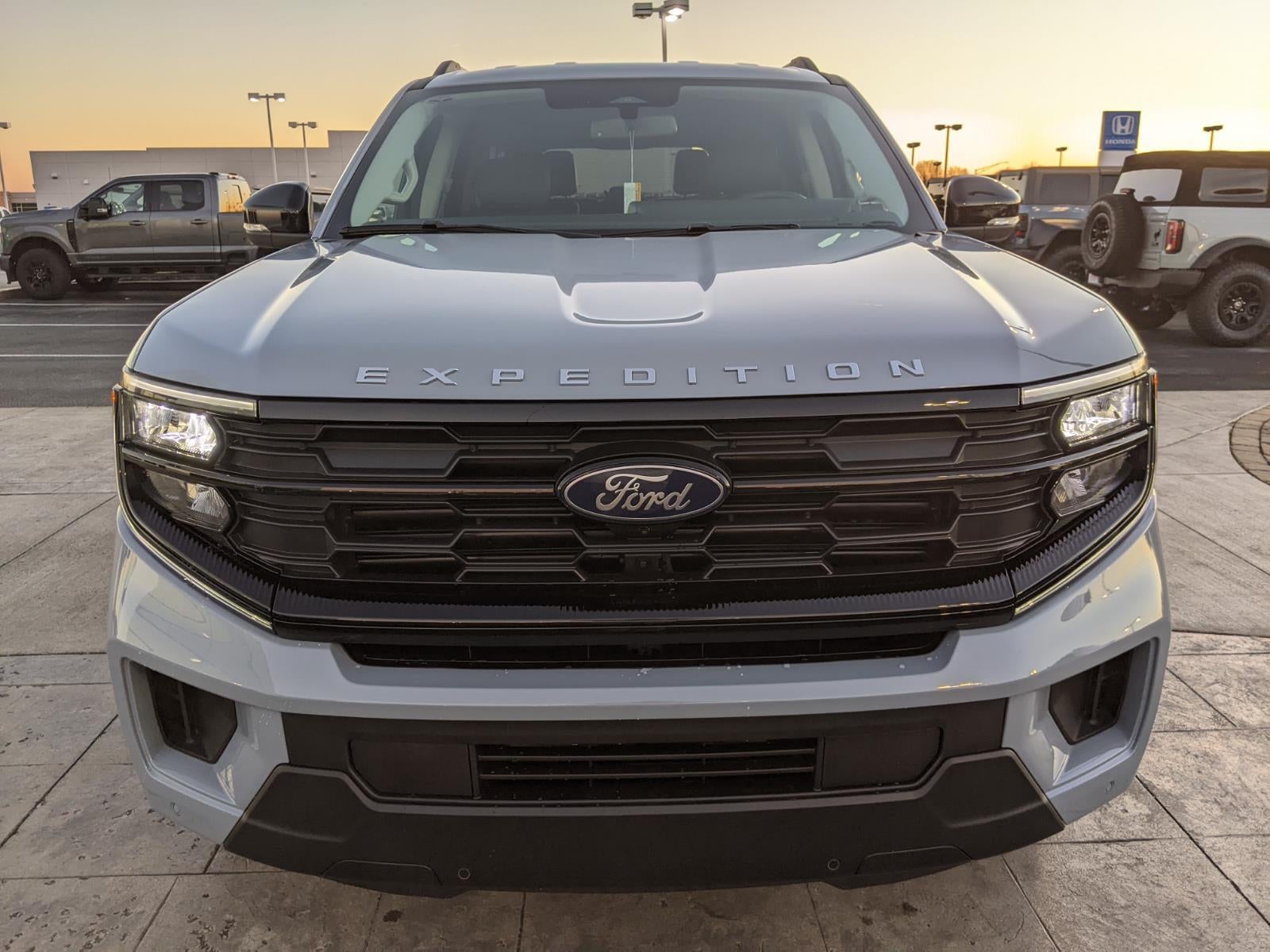 2026 Ford Expedition Max Active