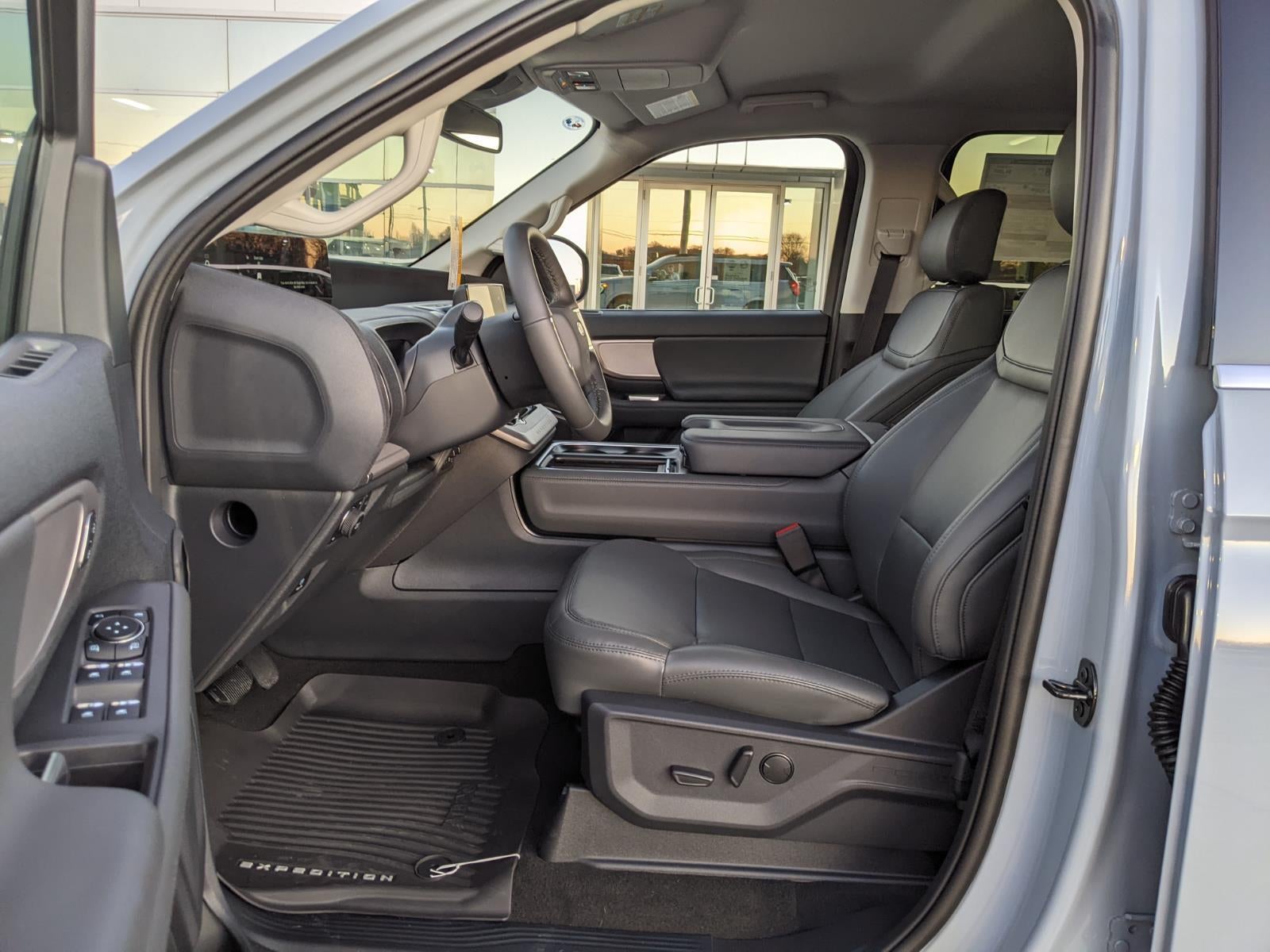 2026 Ford Expedition Max Active