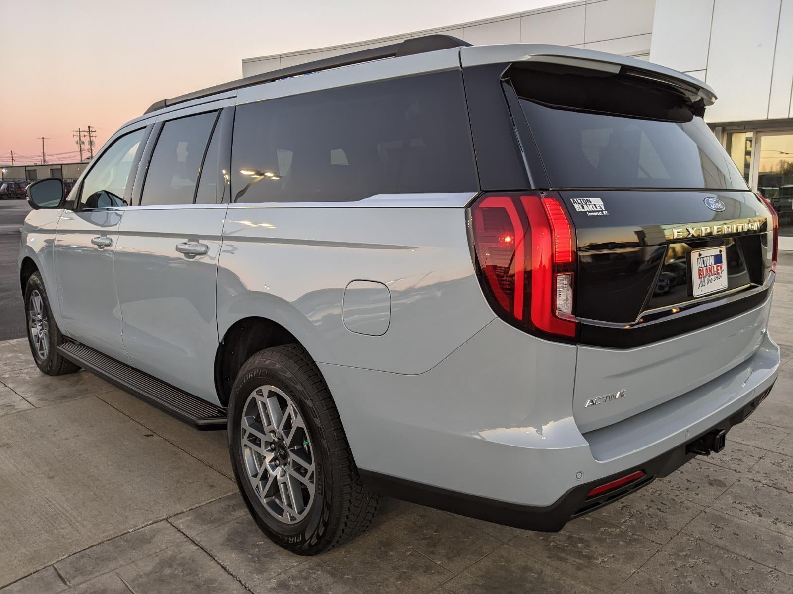 2026 Ford Expedition Max Active