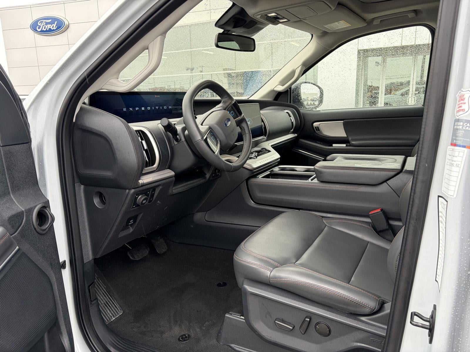 2025 Ford Expedition Max Active