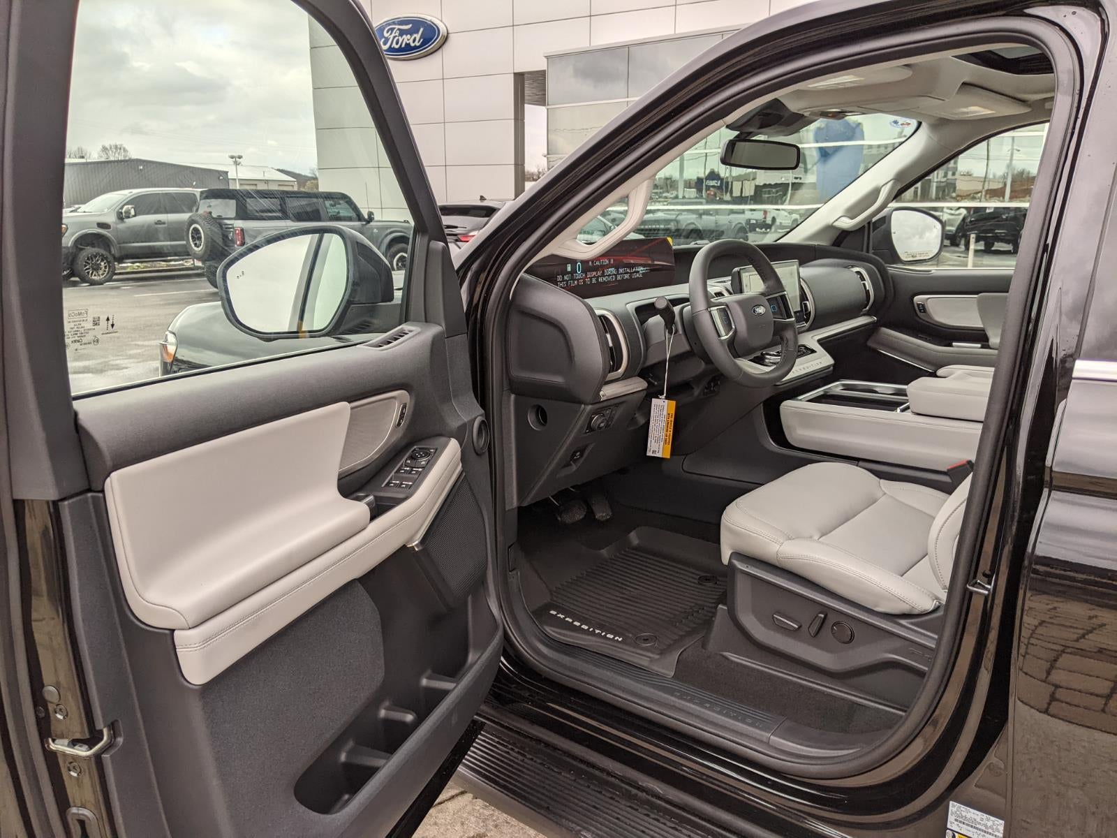 2026 Ford Expedition Active