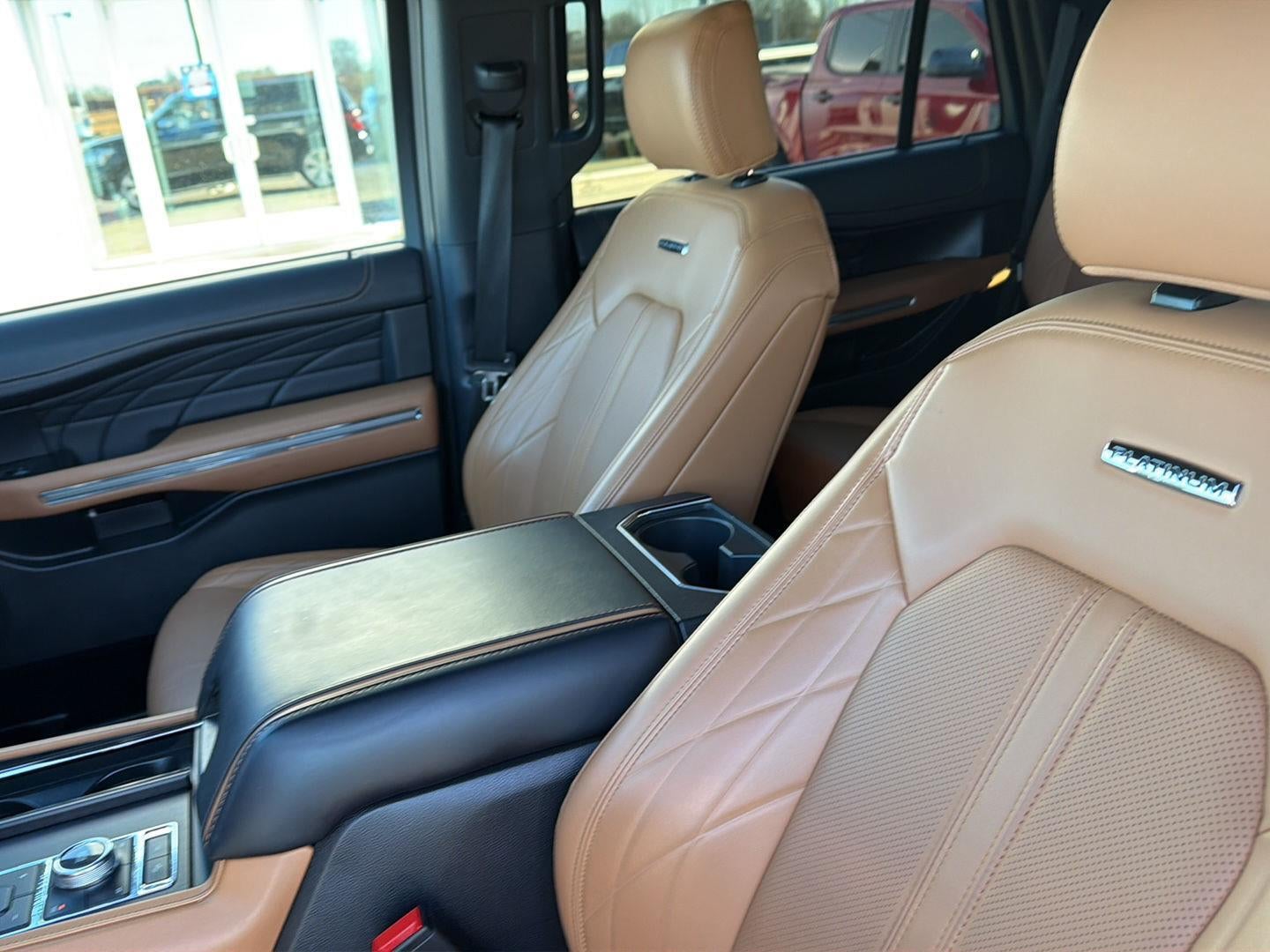 2024 Ford Expedition Platinum