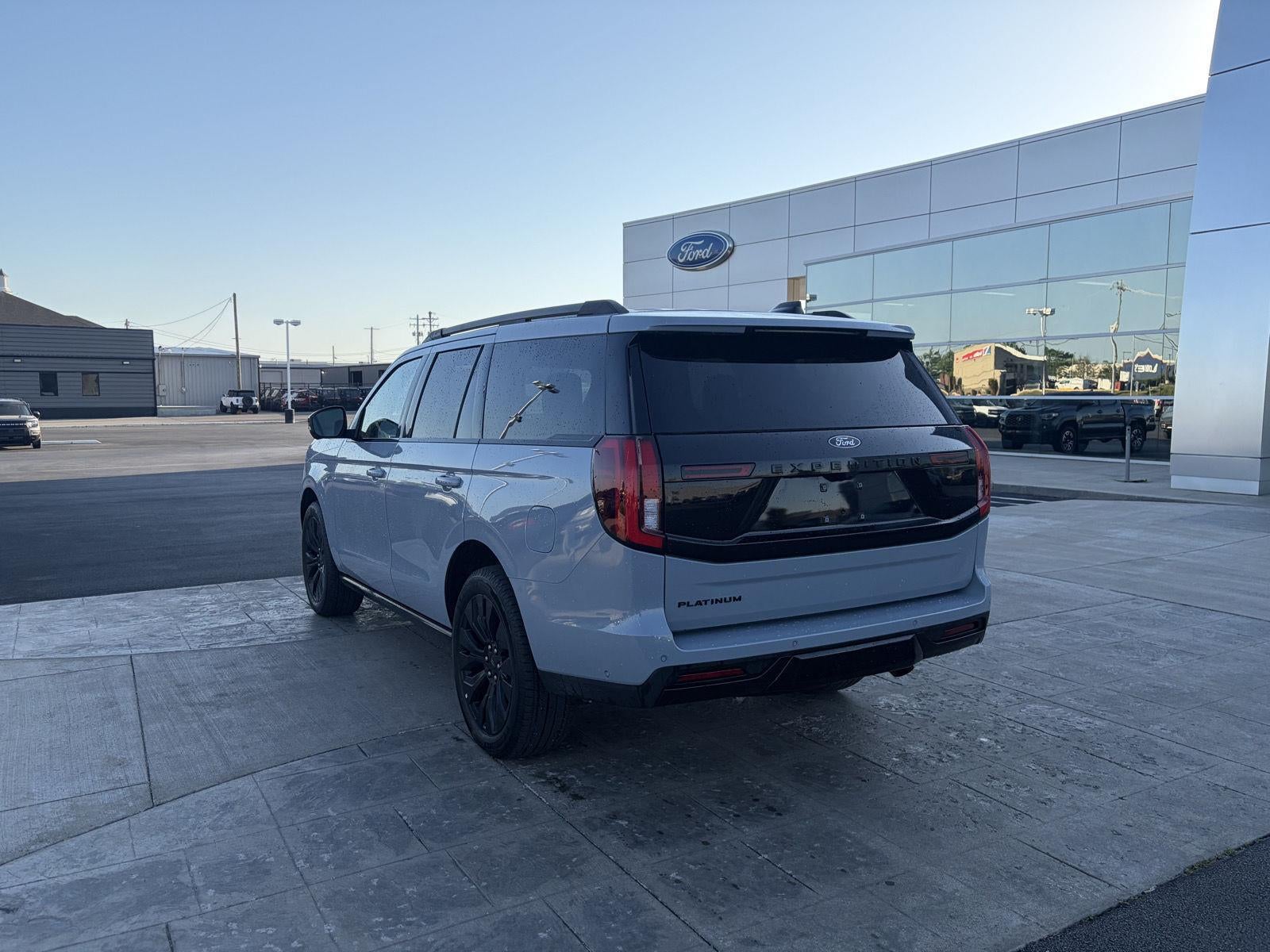 2025 Ford Expedition Platinum