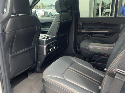 2023 Ford Expedition Platinum
