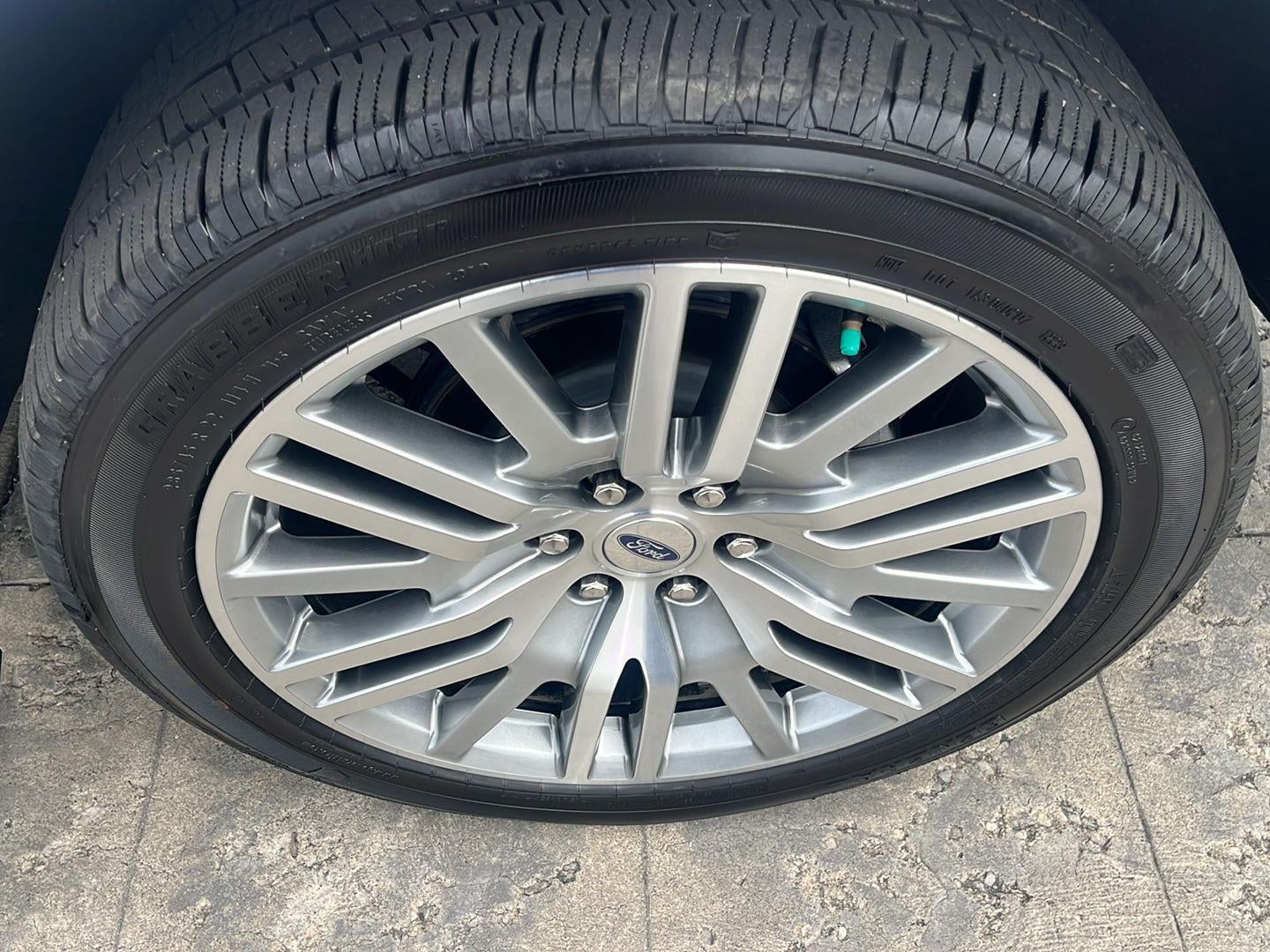 2023 Ford Expedition Platinum