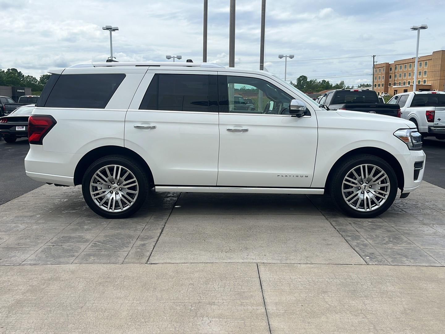 2023 Ford Expedition Platinum