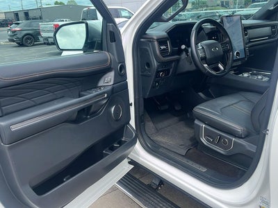 2023 Ford Expedition Platinum