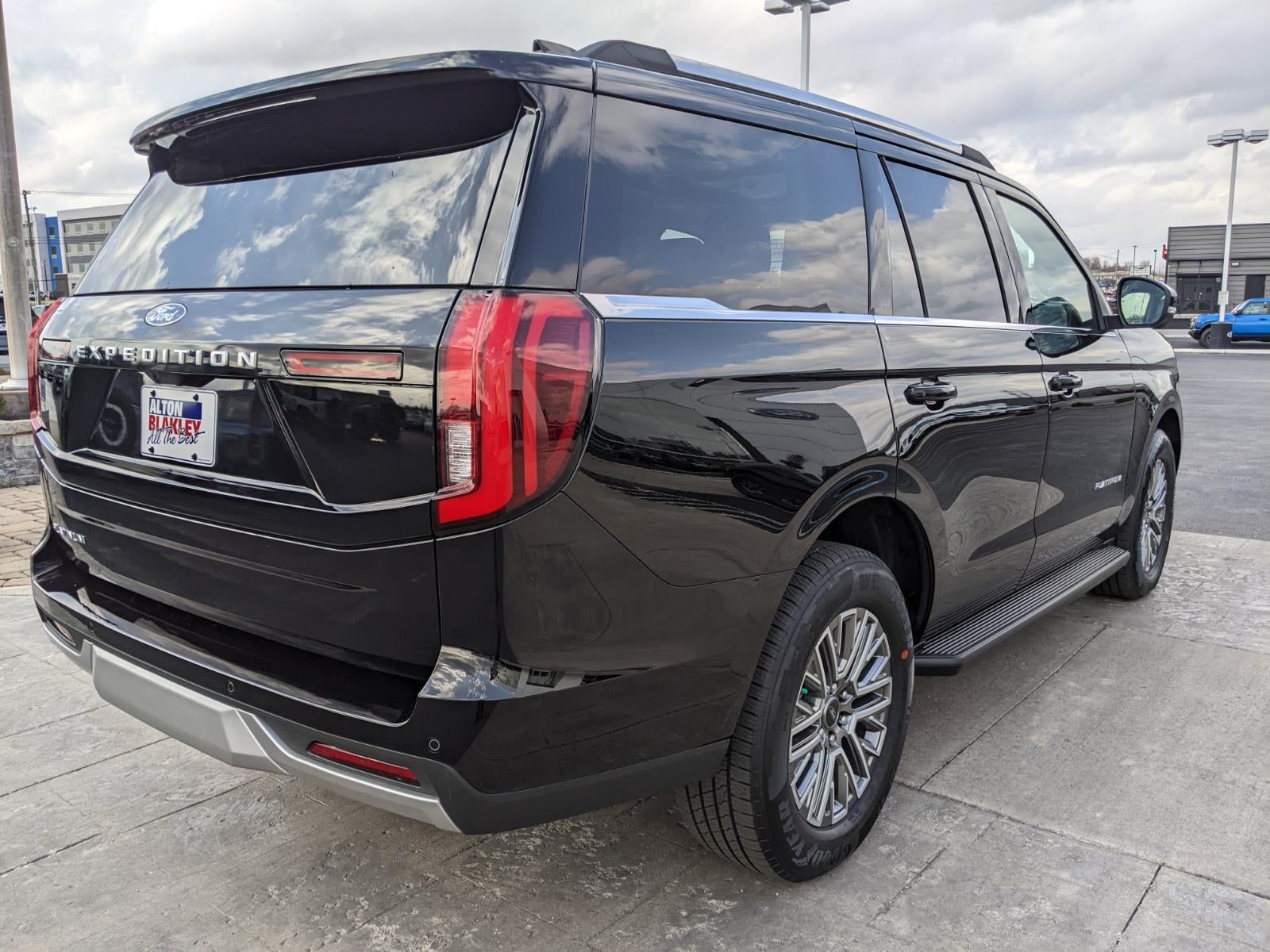 2026 Ford Expedition Platinum