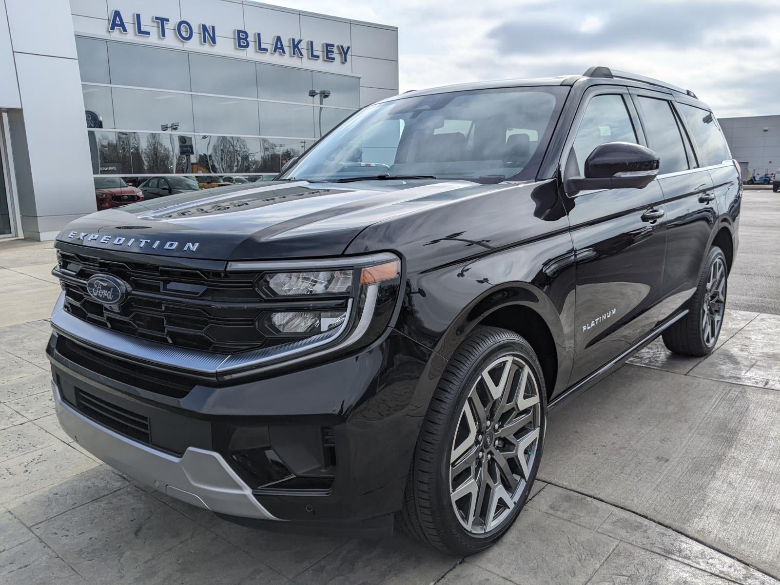 2025 Ford Expedition Platinum