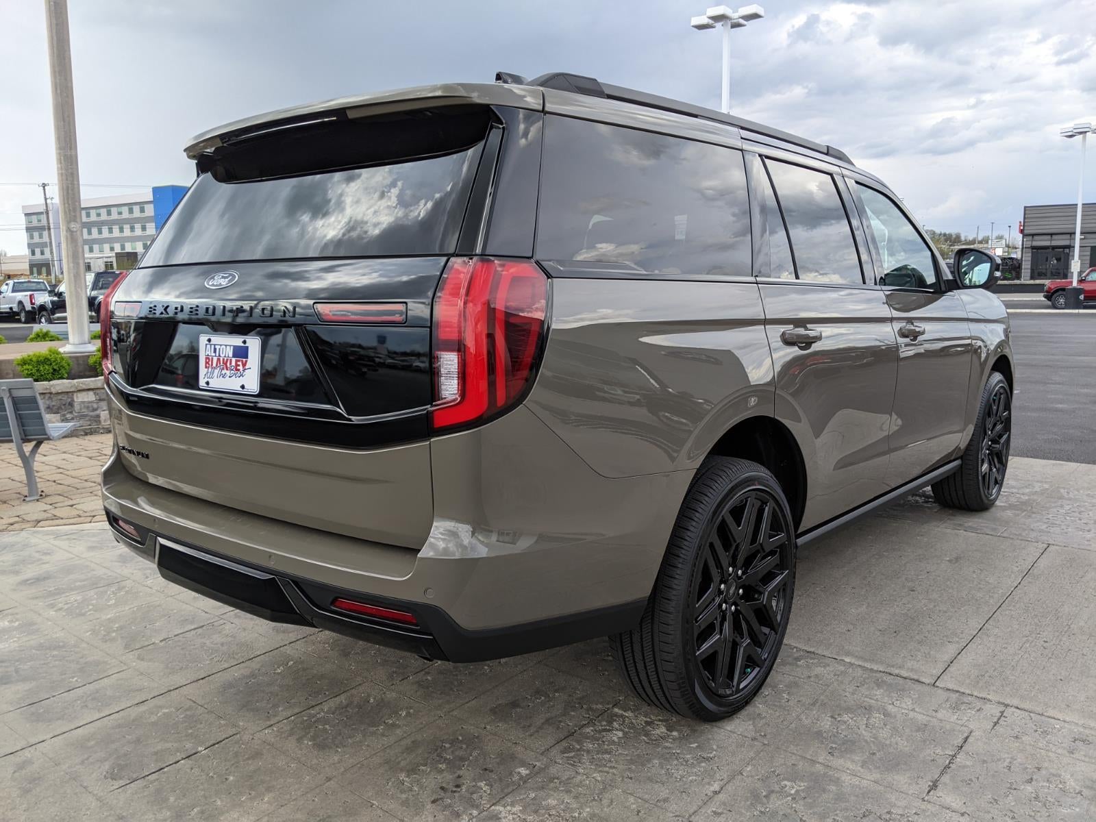 2026 Ford Expedition Platinum