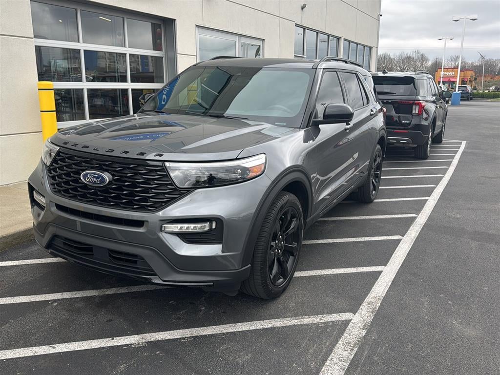 2023 Ford Explorer ST-Line