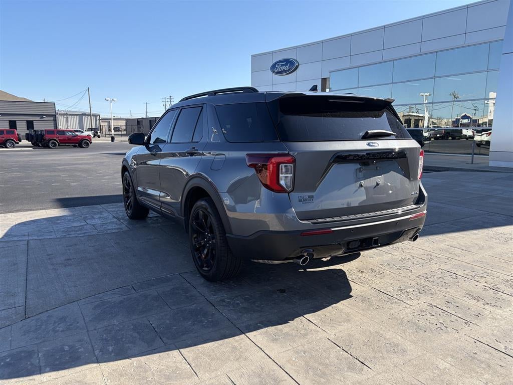 2023 Ford Explorer ST-Line