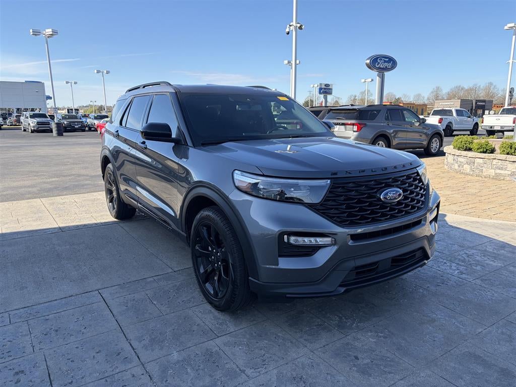 2023 Ford Explorer ST-Line
