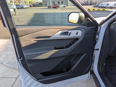 2026 Ford Explorer Active w/100A Pkg