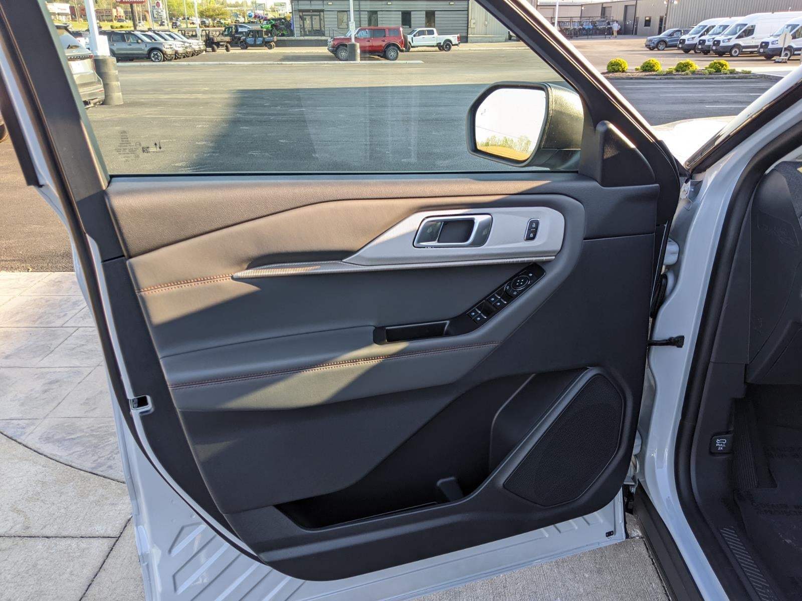 2026 Ford Explorer Active w/100A Pkg