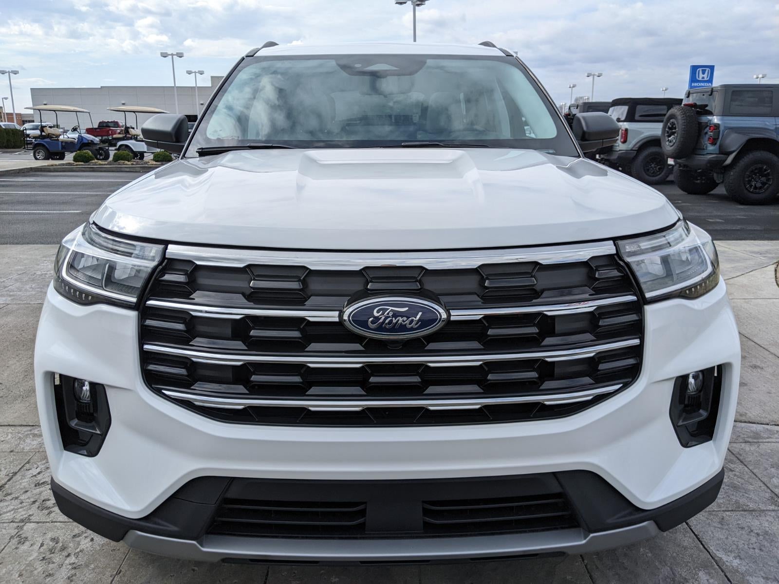 2026 Ford Explorer Active w/100A Pkg