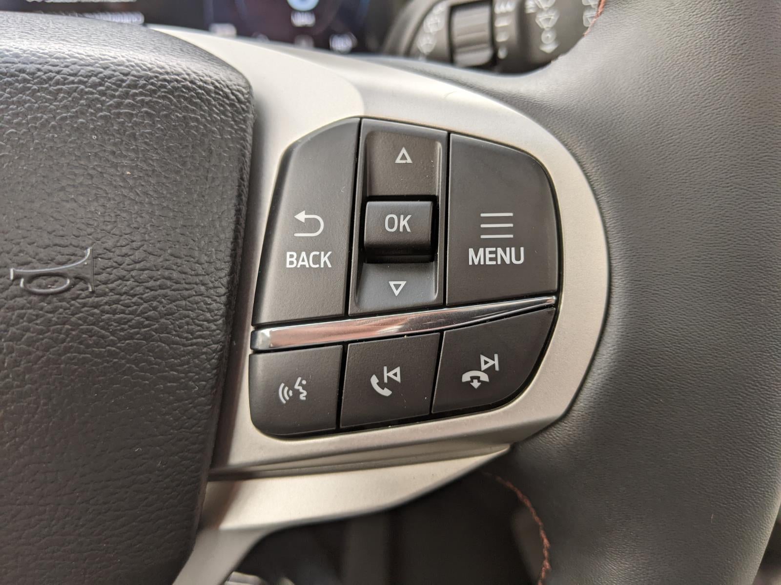 2026 Ford Explorer Active w/100A Pkg