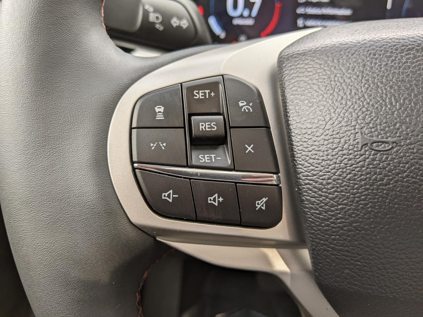 2026 Ford Explorer Active w/100A Pkg