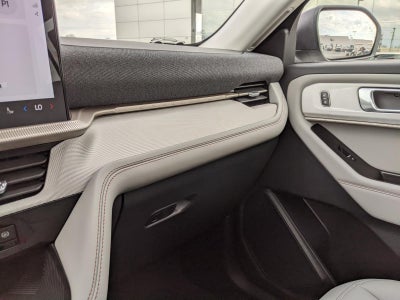 2026 Ford Explorer Active w/100A Pkg