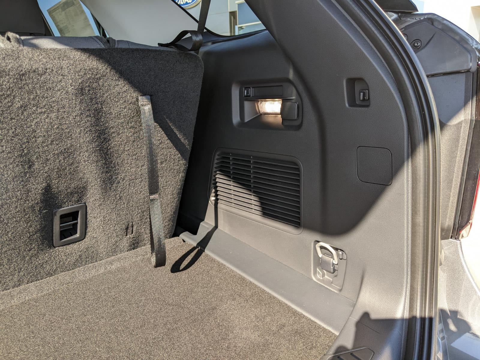 2026 Ford Explorer Active w/100A Pkg