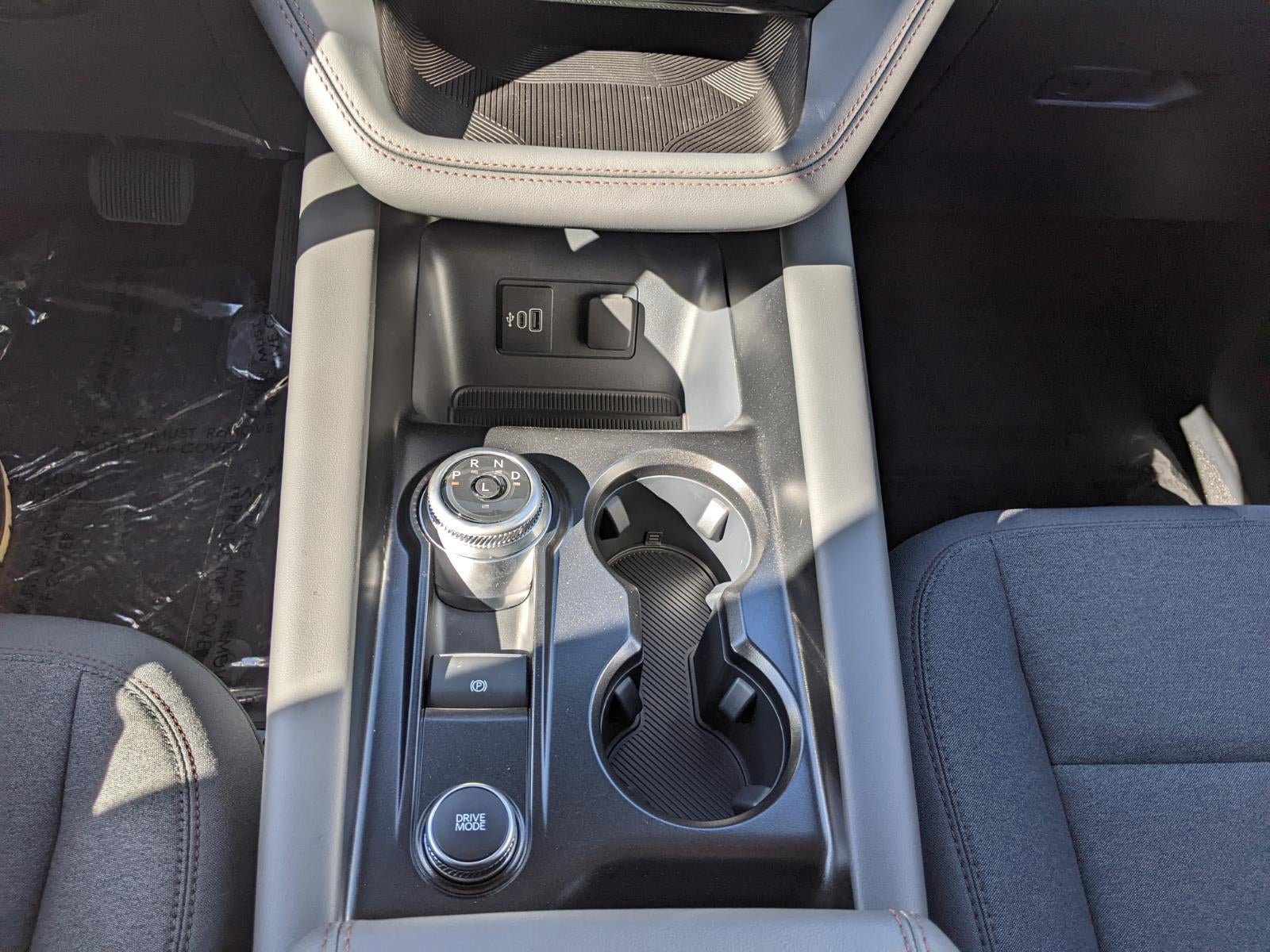 2026 Ford Explorer Active w/100A Pkg