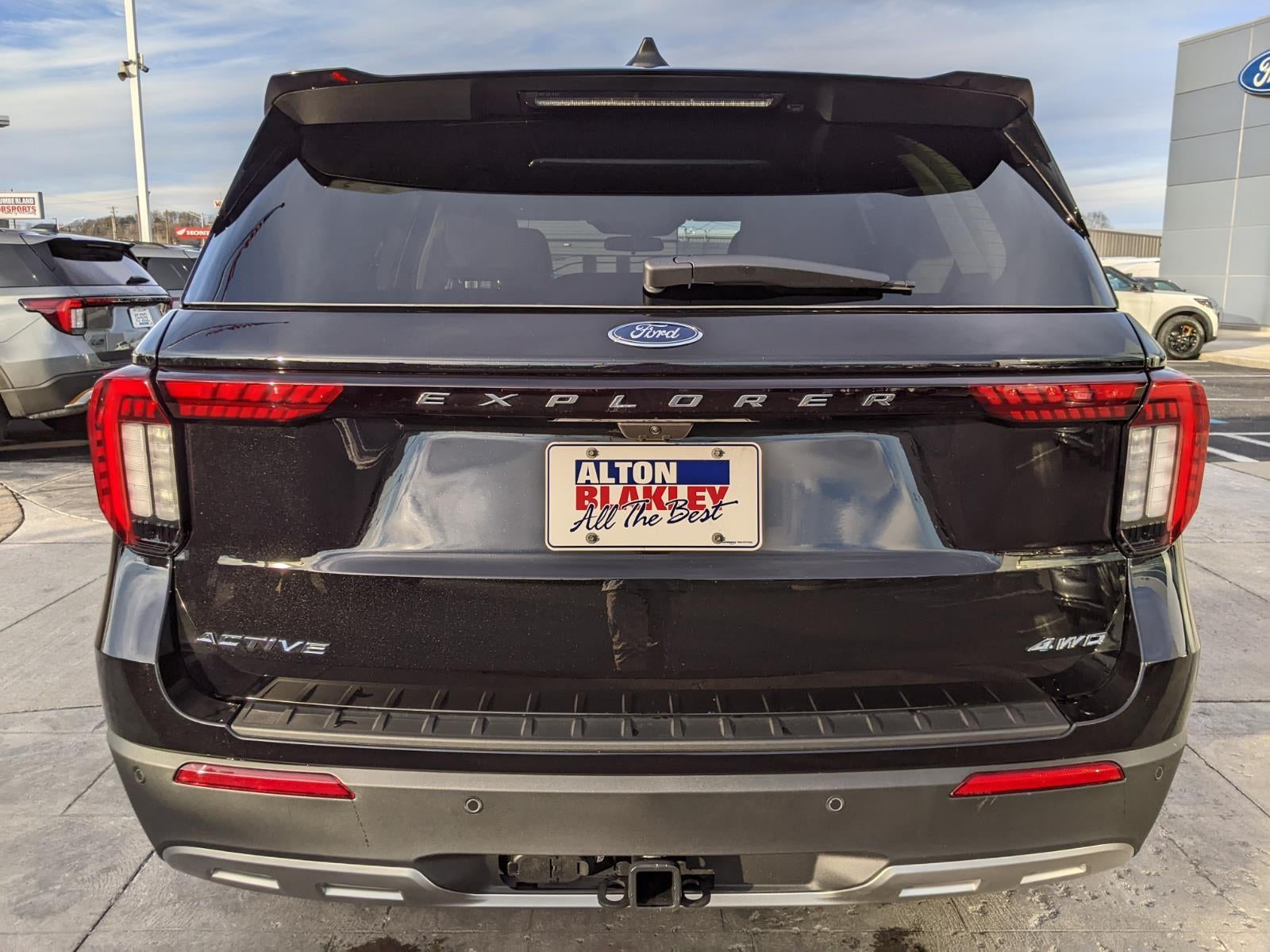 2026 Ford Explorer Active w/200A Pkg