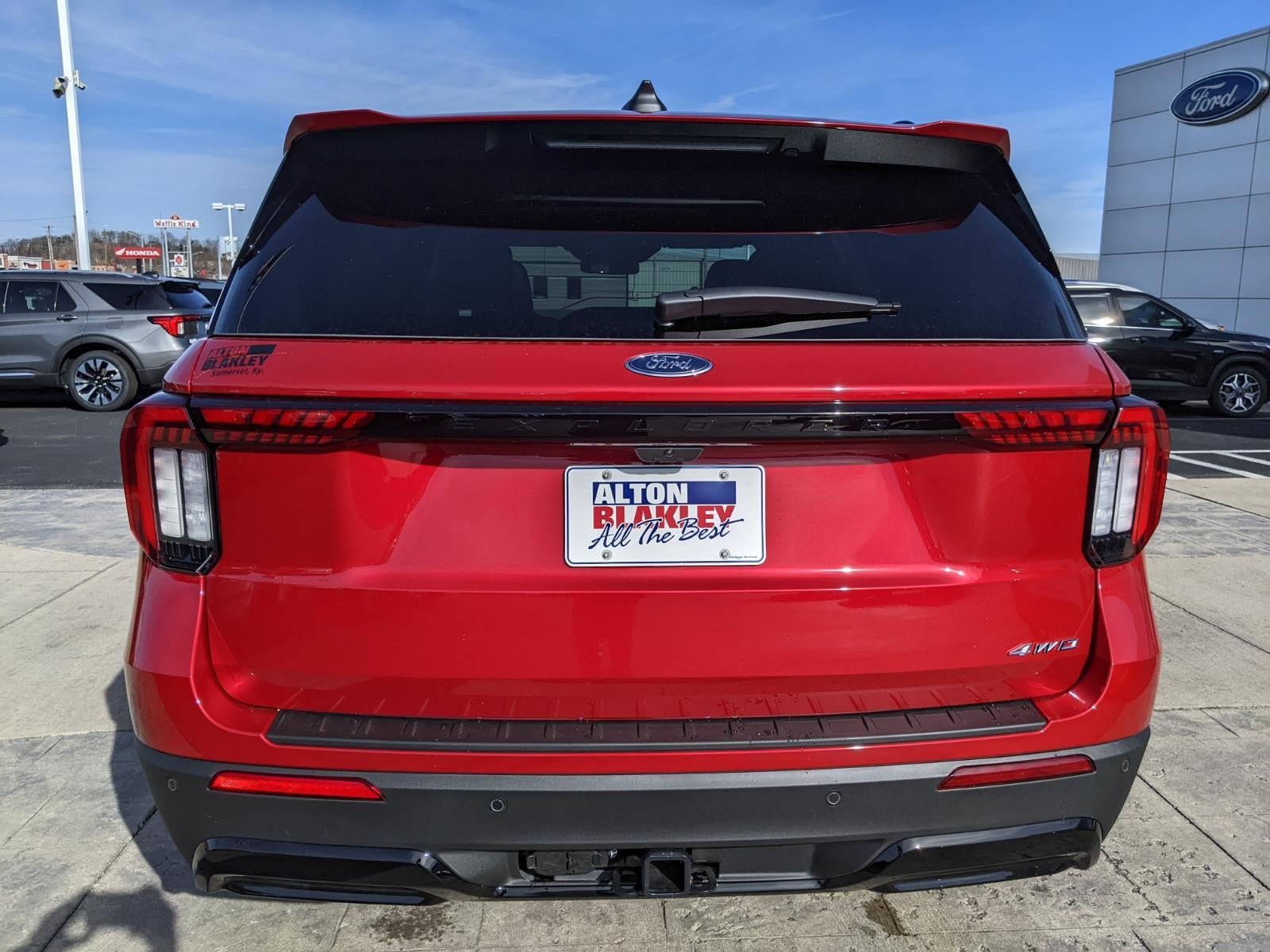 2026 Ford Explorer ST-Line