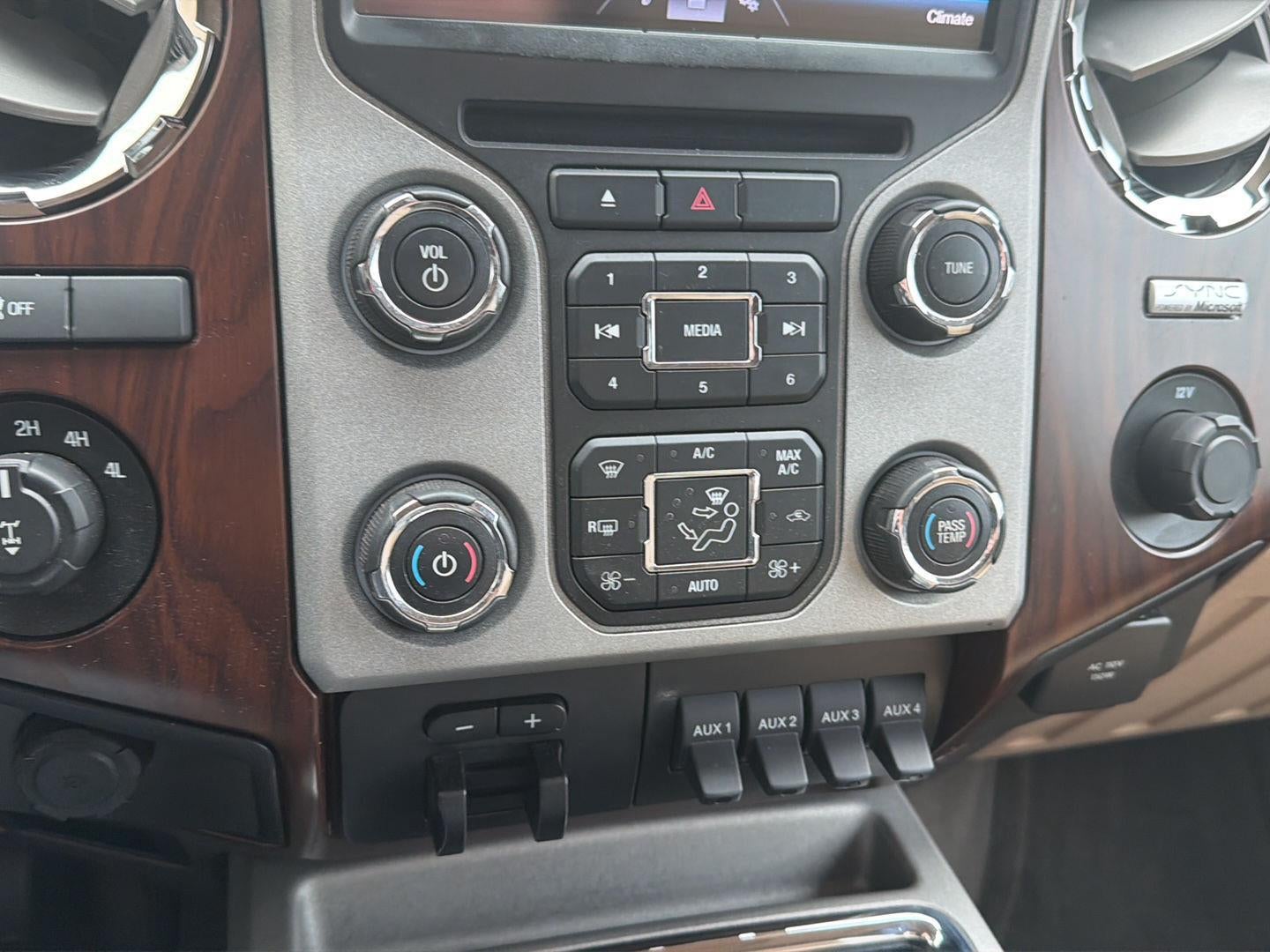 2013 Ford Super Duty F-250 SRW Platinum