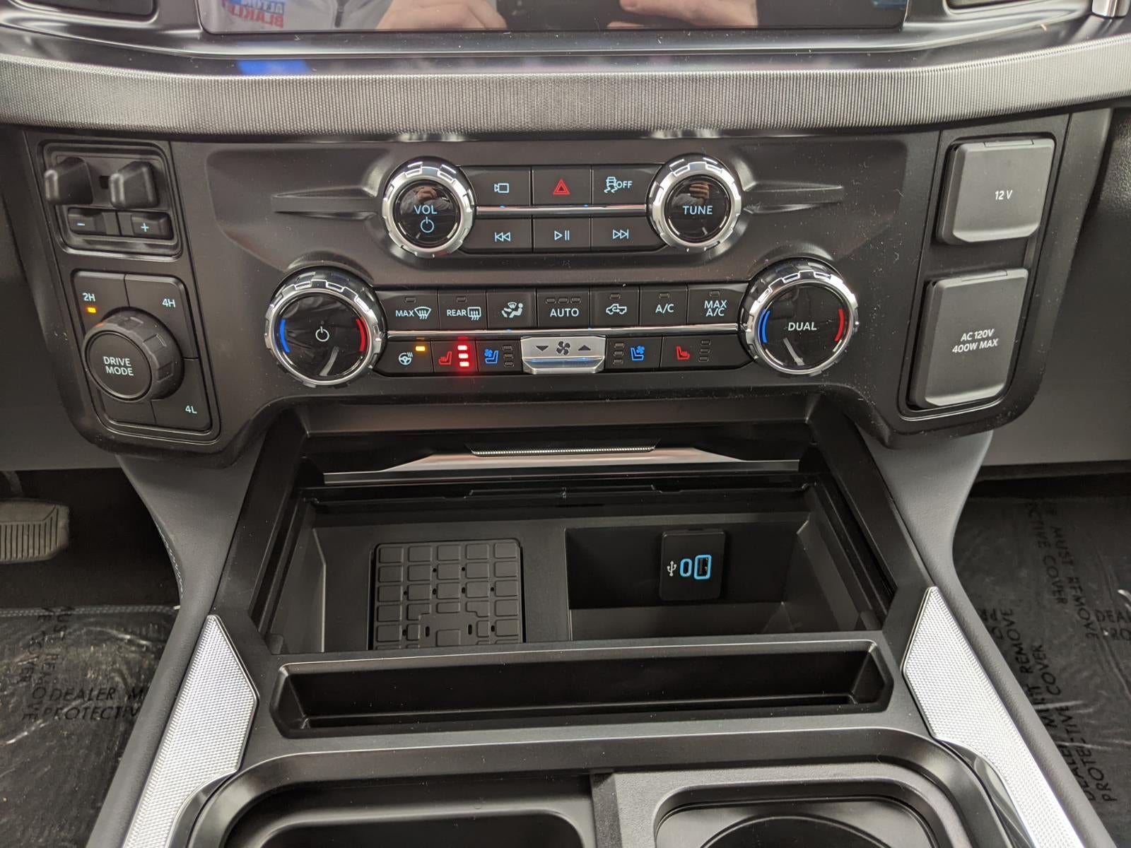 2026 Ford Super Duty F-350 SRW Platinum