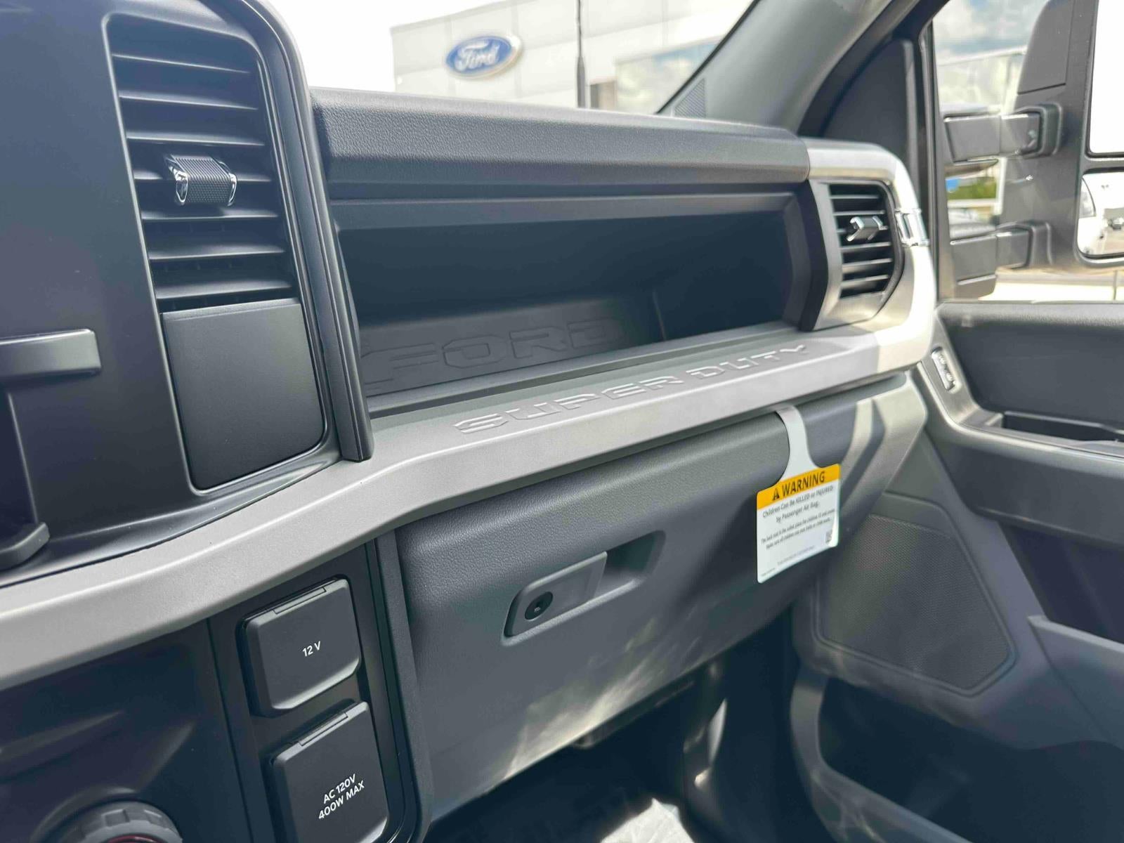 2026 Ford Super Duty F-350 SRW XL